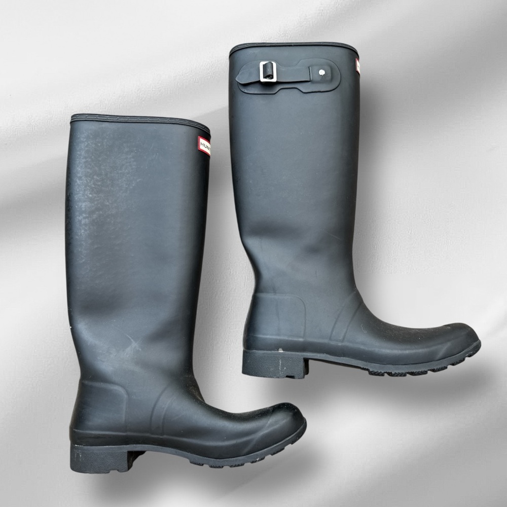 Hunter Tall Women's Matte Black Rain Boots with Side Buckle